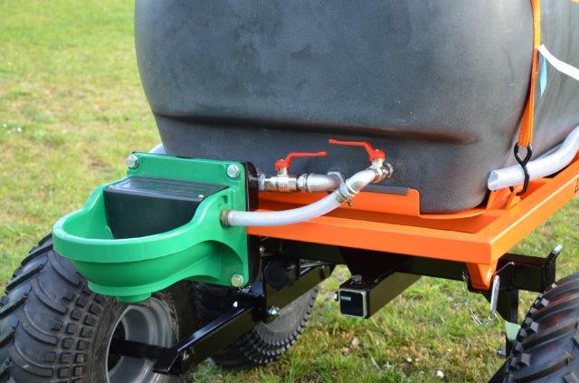 ATV-Anhänger mit Tank